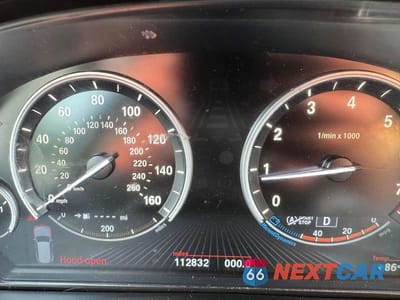 Zdjęcie 10 z 11 samochodu: 2015 BMW X5 XDRIVE50I VIN:5UXKR6C50F0J77597 - miniatura