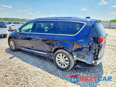 Drugie zdjęcie samochodu z przodu: 2018 CHRYSLER PACIFICA TOURING L VIN:2C4RC1BG5JR197818 - miniatura