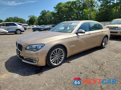 2014 BMW 750 LI WBAYE8C54ED136476 - główne zdjęcie licytacji z USA - miniatura