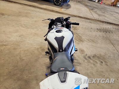 Zdjęcie 6 z 9 samochodu: 2024 BMW S 1000 RR VIN:WB10E6306R6J21221 - miniatura