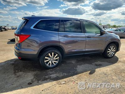 Trzecie zdjęcie samochodu z tyłu: 2019 HONDA PILOT EXL VIN:5FNYF6H50KB003263 - miniatura