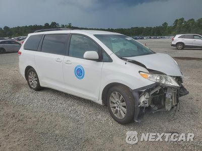 Czwarte zdjęcie samochodu z boku: 2014 TOYOTA SIENNA LE VIN:5TDJK3DC5ES079951 - miniatura