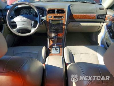 Zdjęcie 8 z 12 samochodu: 2004 HYUNDAI XG 350 VIN:KMHFU45E24A318921 - miniatura
