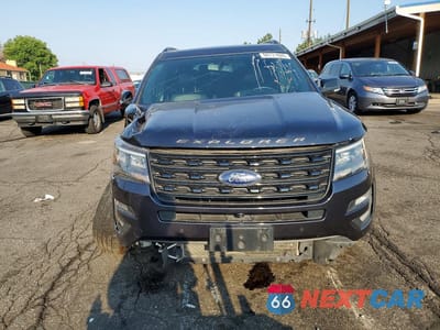 Piąte zdjęcie samochodu w środku: 2017 FORD EXPLORER SPORT VIN:1FM5K8GT1HGE37681 - miniatura
