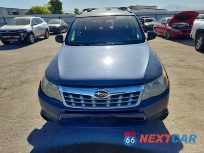Piąte zdjęcie samochodu w środku: 2012 SUBARU FORESTER 2.5X VIN:JF2SHABC7CH465851 - miniatura