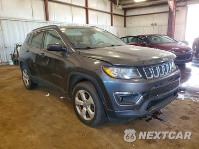 Czwarte zdjęcie samochodu z boku: 2019 JEEP COMPASS LATITUDE VIN:3C4NJDBB6KT651471 - miniatura