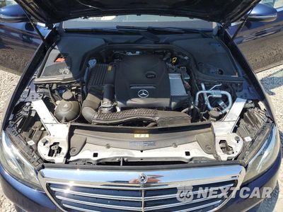 Zdjęcie 11 z 12 samochodu: 2017 MERCEDES-BENZ E 300 4MATIC VIN:WDDZF4KB0HA212498 - miniatura