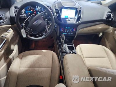 Zdjęcie 8 z 13 samochodu: 2019 FORD ESCAPE SE VIN:1FMCU0GD5KUA21637 - miniatura