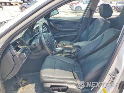 Zdjęcie 7 z 12 samochodu: 2013 BMW 328 I VIN:WBA3A5G59DNP19052 - miniatura
