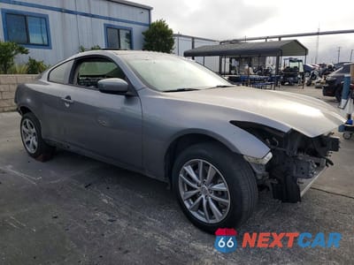 Czwarte zdjęcie samochodu z boku: 2014 INFINITI Q60 COUPE JOURNEY VIN:JN1CV6EK2EM112958 - miniatura