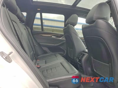 Zdjęcie 11 z 13 samochodu: 2018 BMW X3 XDRIVE30I VIN:5UXTR9C55JLC76920 - miniatura