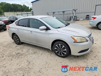 Czwarte zdjęcie samochodu z boku: 2015 NISSAN SENTRA SV VIN:3N1AB7APXFY382767 - miniatura