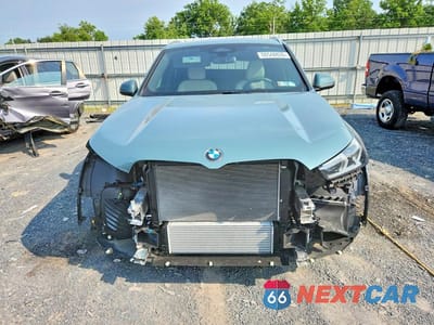 Piąte zdjęcie samochodu w środku: 2025 BMW X1 XDRIVE28I VIN:WBX73EF05S5189389 - miniatura