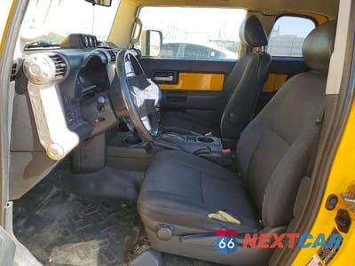 Zdjęcie 7 z 12 samochodu: 2007 TOYOTA FJ CRUISER VIN:JTEBU11F270069753 - miniatura