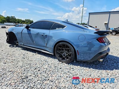Drugie zdjęcie samochodu z przodu: 2026 FORD MUSTANG GT VIN:1FA6P8CF1T5405608 - miniatura