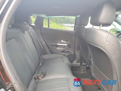 Zdjęcie 11 z 13 samochodu: 2024 MERCEDES-BENZ GLA 250 4MATIC VIN:W1N4N4HB6RJ607245 - miniatura