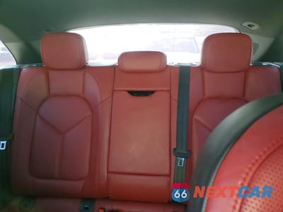 Zdjęcie 10 z 13 samochodu: 2016 PORSCHE MACAN S VIN:WP1AB2A53GLB52544 - miniatura