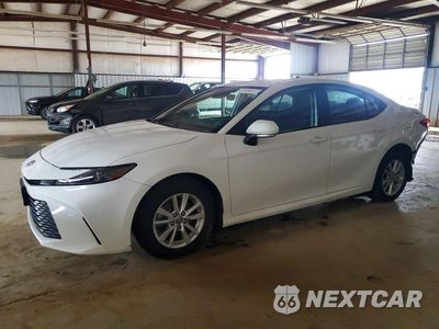 2025 TOYOTA CAMRY LE 4T1DAACK1SU197883 - główne zdjęcie licytacji z USA - miniatura