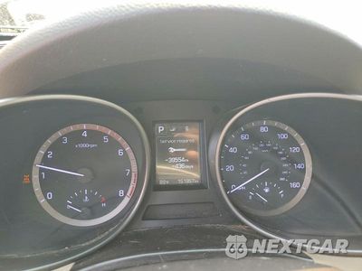 Zdjęcie 9 z 13 samochodu: 2017 HYUNDAI SANTA FE SE VIN:KM8SMDHF9HU169530 - miniatura