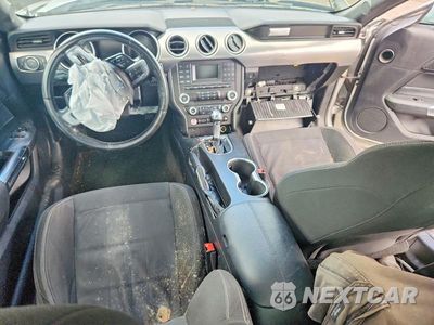 Zdjęcie 8 z 12 samochodu: 2018 FORD MUSTANG GT VIN:1FA6P8CF7J5117542 - miniatura