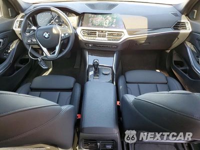Zdjęcie 8 z 13 samochodu: 2021 BMW 330I VIN:3MW5R1J01M8B95020 - miniatura
