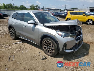 Czwarte zdjęcie samochodu z boku: 2024 BMW X1 XDRIVE28I VIN:WBX73EF00R5Y76158 - miniatura