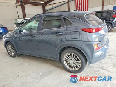 Drugie zdjęcie samochodu z przodu: 2018 HYUNDAI KONA SEL VIN:KM8K22AA0JU121980 - miniatura