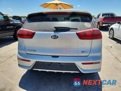 Zdjęcie 6 z 12 samochodu: 2017 KIA NIRO FE VIN:KNDCB3LC6H5057476 - miniatura