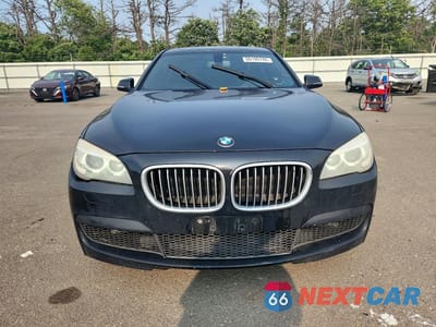 Piąte zdjęcie samochodu w środku: 2015 BMW 740 I VIN:WBAYA6C53FG273294 - miniatura