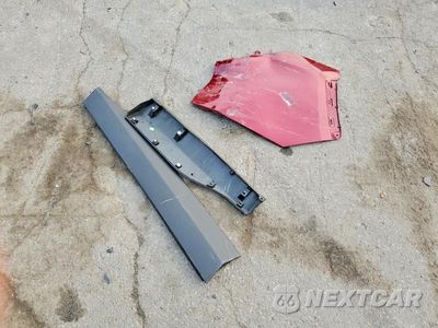 Zdjęcie 13 z 14 samochodu: 2025 TOYOTA RAV4 XLE VIN:2T3P1RFV3SW630113 - miniatura