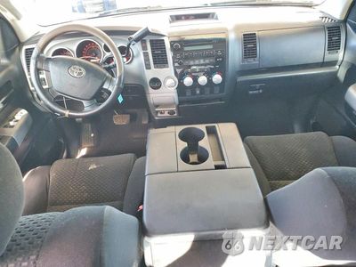 Zdjęcie 8 z 12 samochodu: 2007 TOYOTA TUNDRA DOUBLE CAB SR VIN:5TBRV54157S455208 - miniatura