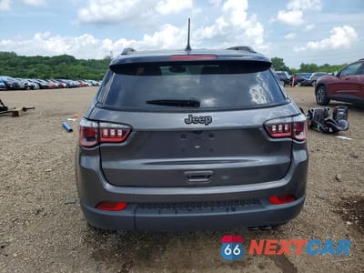 Zdjęcie 6 z 13 samochodu: 2022 JEEP COMPASS LATITUDE VIN:3C4NJCBB6NT198273 - miniatura