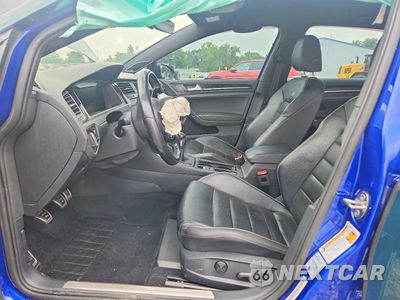 Zdjęcie 7 z 12 samochodu: 2019 VOLKSWAGEN GOLF R VIN:WVWWA7AU9KW128660 - miniatura