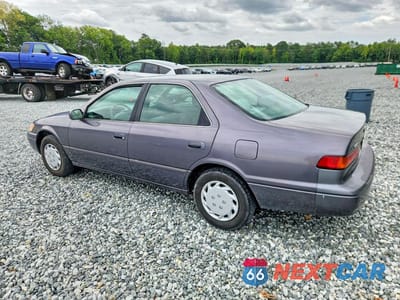 Drugie zdjęcie samochodu z przodu: 1998 TOYOTA CAMRY LE VIN:4T1BG22K5WU857653 - miniatura