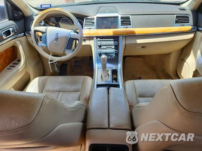 Zdjęcie 8 z 12 samochodu: 2012 LINCOLN MKS VIN:1LNHL9DR0CG804328 - miniatura
