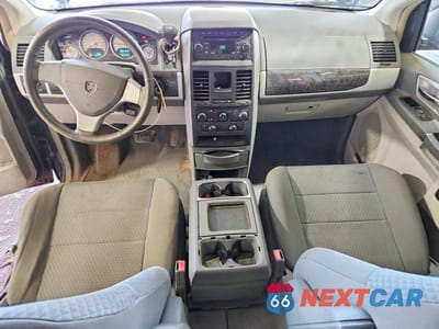 Zdjęcie 8 z 13 samochodu: 2010 DODGE GRAND CARAVAN SXT VIN:2D4RN5DXXAR256654 - miniatura