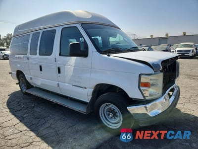 Czwarte zdjęcie samochodu z boku: 2013 FORD ECONOLINE E150 VAN VIN:1FTNE1EW6DDA15062 - miniatura