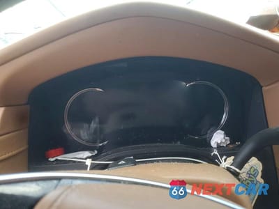 Zdjęcie 9 z 13 samochodu: 2016 CADILLAC ESCALADE PLATINUM VIN:1GYS3DKJ7GR242300 - miniatura