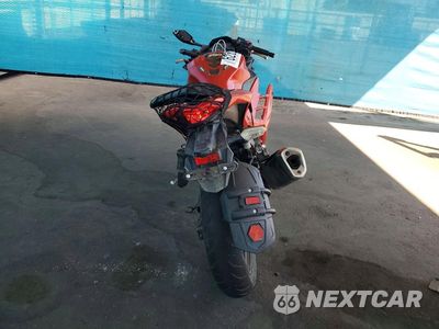 Czwarte zdjęcie samochodu z boku: 2013 KAWASAKI EX300 A VIN:JKAEX8A1XDDA02714 - miniatura