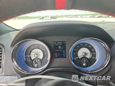 Zdjęcie 9 z 12 samochodu: 2012 CHRYSLER 300 SRT-8 VIN:2C3CCAFJ1CH801485 - miniatura
