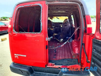 Zdjęcie 10 z 13 samochodu: 2006 CHEVROLET EXPRESS 2500 DELIVERY VAN VIN:1GCGG25V261252667 - miniatura