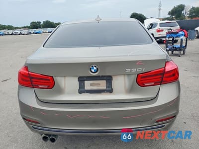 Zdjęcie 6 z 12 samochodu: 2018 BMW 330 I VIN:WBA8B9G50JNU57640 - miniatura