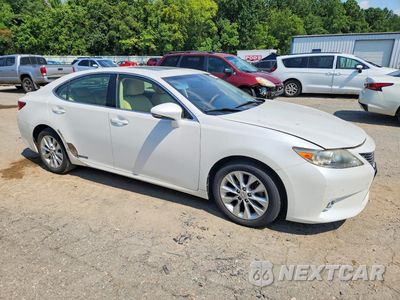 Czwarte zdjęcie samochodu z boku: 2013 LEXUS ES 300H VIN:JTHBW1GGXD2001665 - miniatura