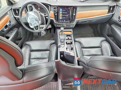 Zdjęcie 8 z 13 samochodu: 2018 VOLVO S90 T6 INSCRIPTION VIN:LVY992ML2JP033001 - miniatura