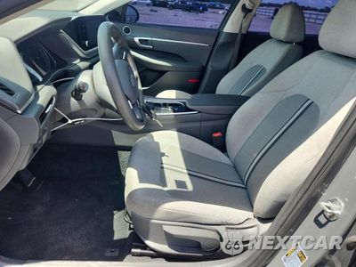 Zdjęcie 7 z 12 samochodu: 2021 HYUNDAI SONATA SE VIN:5NPEG4JA0MH115433 - miniatura