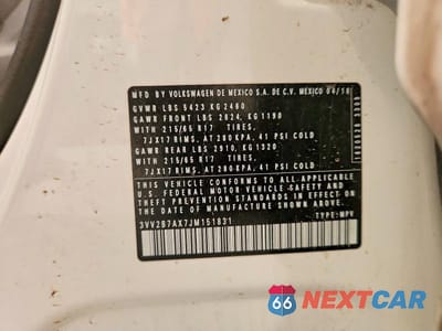 Zdjęcie 13 z 13 samochodu: 2018 VOLKSWAGEN TIGUAN VIN:3VV2B7AX7JM151831 - miniatura