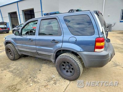 Drugie zdjęcie samochodu z przodu: 2005 FORD ESCAPE XLT VIN:1FMYU031X5KB68019 - miniatura