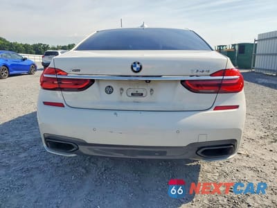 Zdjęcie 6 z 12 samochodu: 2017 BMW 750 XI VIN:WBA7F2C3XHG423411 - miniatura