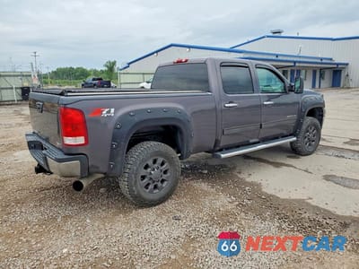 Trzecie zdjęcie samochodu z tyłu: 2011 GMC SIERRA K2500 SLE VIN:1GT120C89BF118287 - miniatura