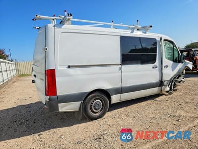 Trzecie zdjęcie samochodu z tyłu: 2023 MERCEDES-BENZ SPRINTER 2500 VIN:W1Y4NBHY9PT121753 - miniatura